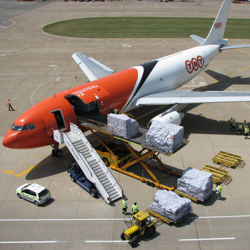 TNT cargo loading